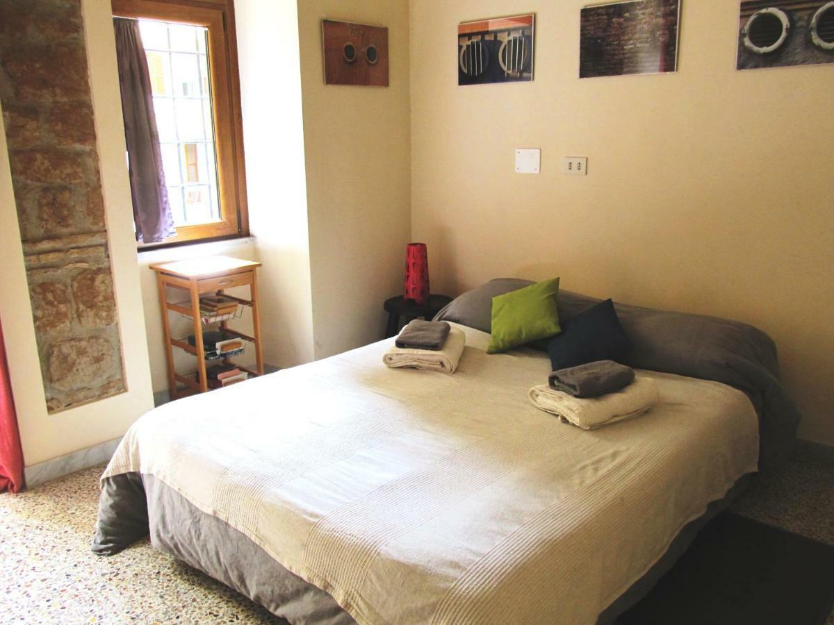 Via Capo D'africa 19 Appartement